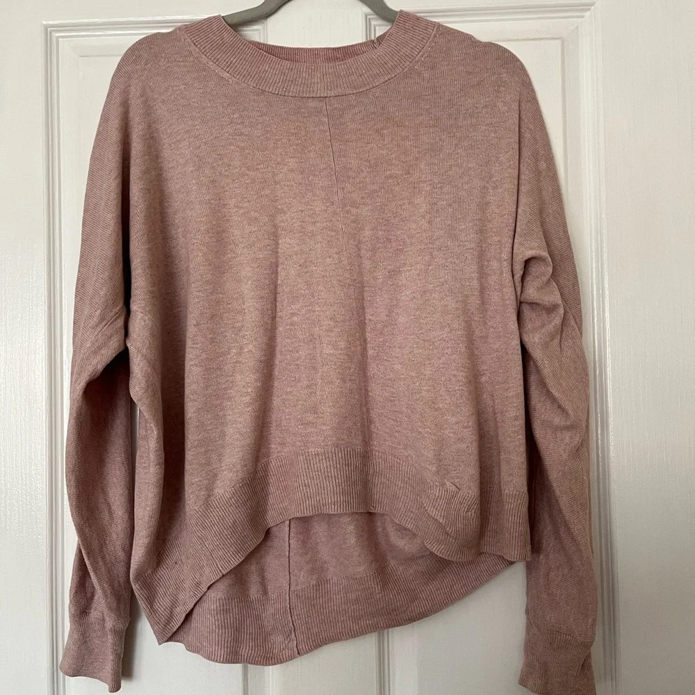 Pink Light Weight Knit - DECJUBA - Picture 1 of 2